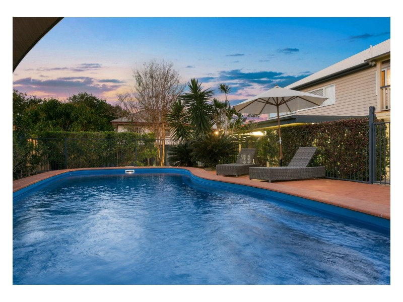 2 Wheatcroft Street, The Range QLD 4700