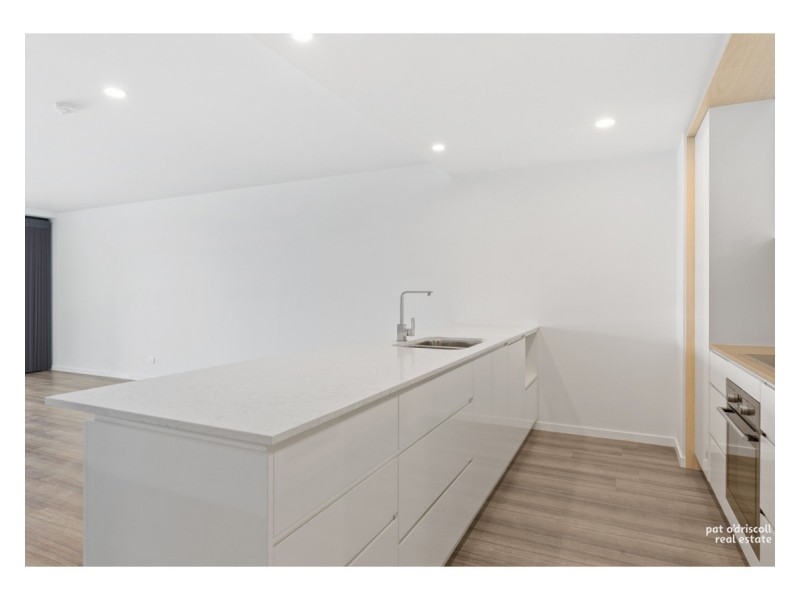 201/58 Victoria Parade, Rockhampton City QLD 4700