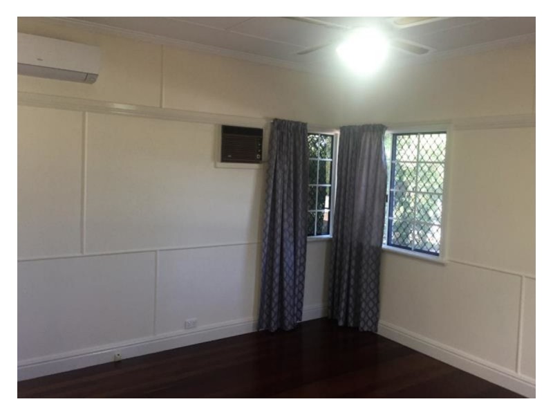 15 Woodville Street, Wandal QLD 4700