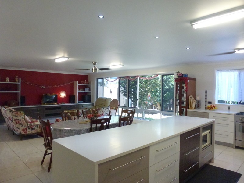 313 Kime Street, Koongal QLD 4701