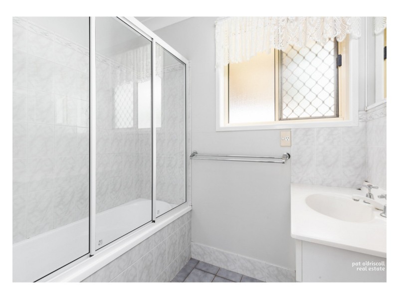 7 Buderim Close, Kawana QLD 4701