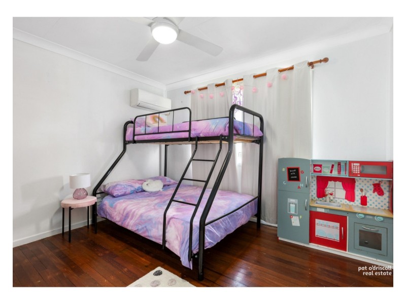 90 Ward Street, The Range QLD 4700