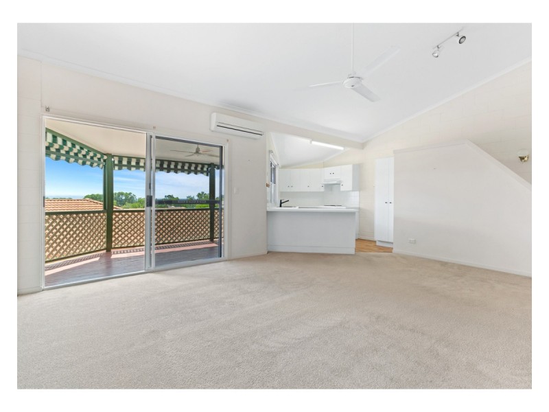 2/31 King Street, The Range QLD 4700
