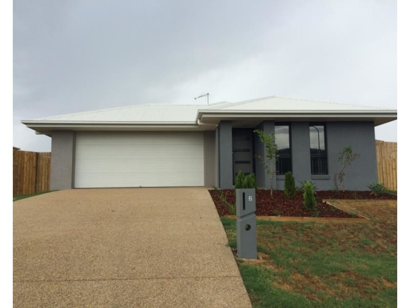 2 Oregon Street, Parkhurst QLD 4702