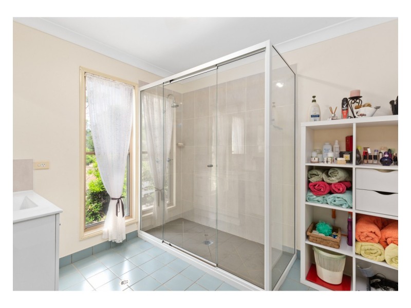 45 Spragg Road, Alton Downs QLD 4702