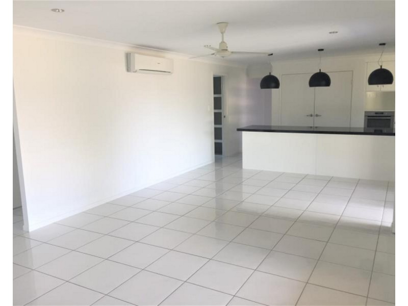 11 Pamela Court, Gracemere QLD 4702