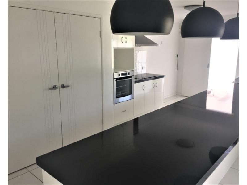 11 Pamela Court, Gracemere QLD 4702