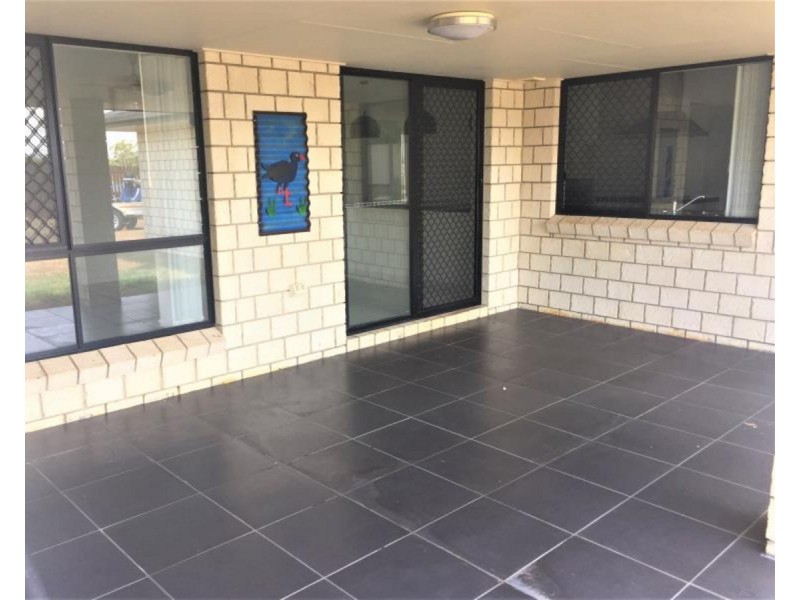 11 Pamela Court, Gracemere QLD 4702