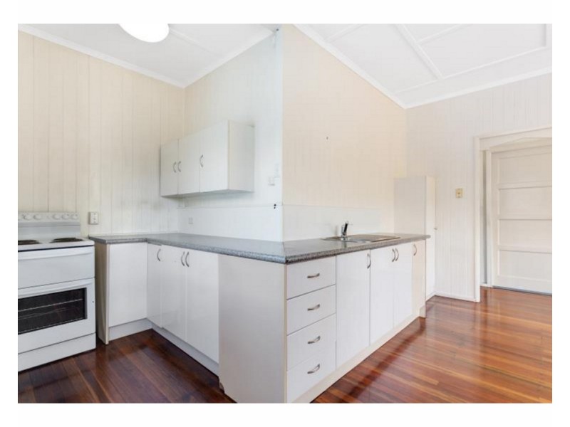 106 Clifton Street, Berserker QLD 4701