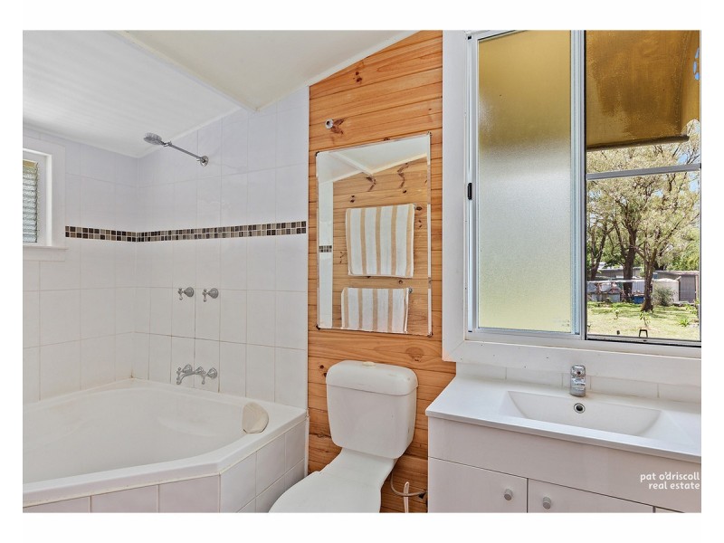 20 Earl Street, Stanwell QLD 4702