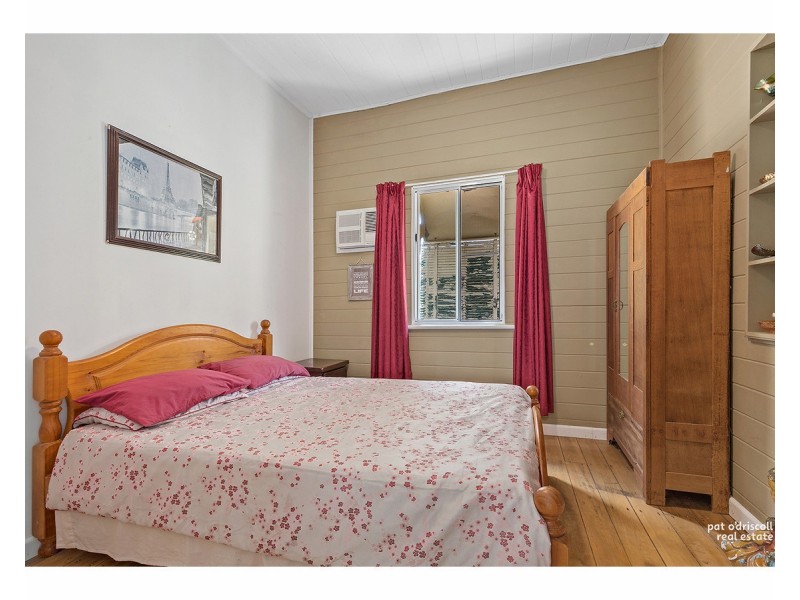 20 Earl Street, Stanwell QLD 4702