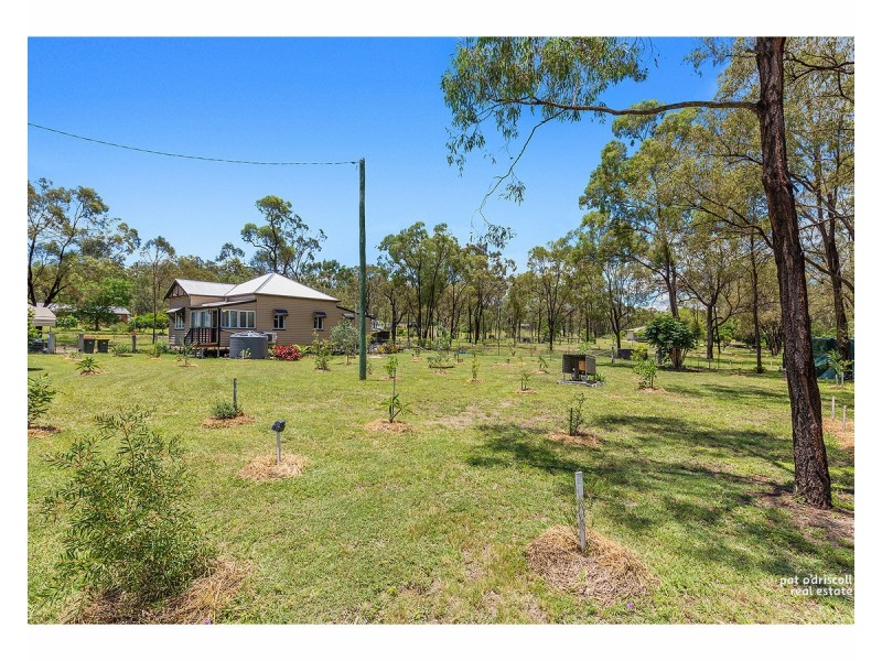 20 Earl Street, Stanwell QLD 4702