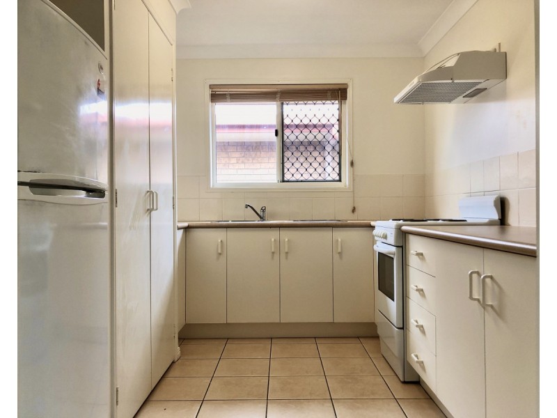 2/38 Smithwick Street, Norman Gardens QLD 4701