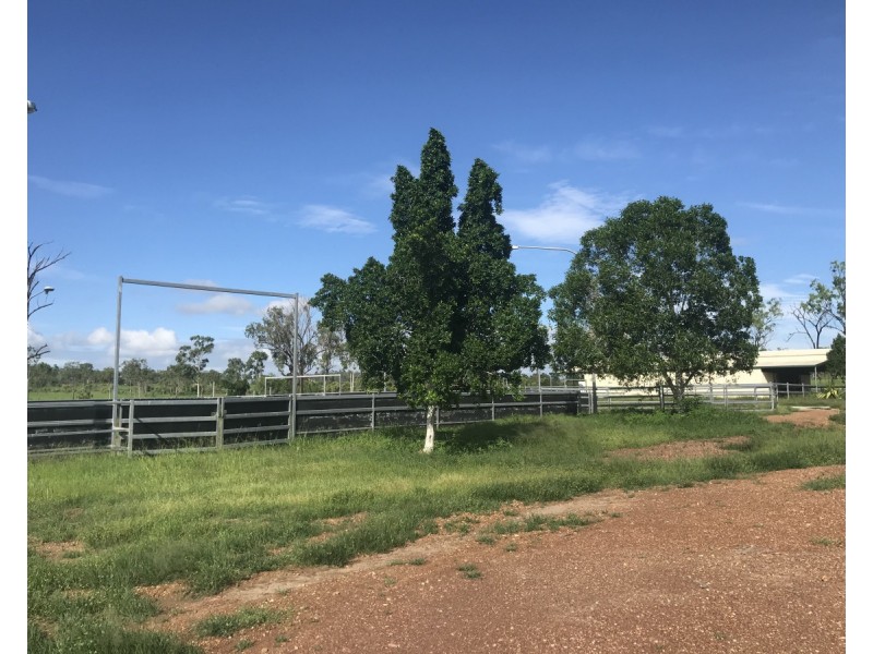 5 Spragg Road, Alton Downs QLD 4702