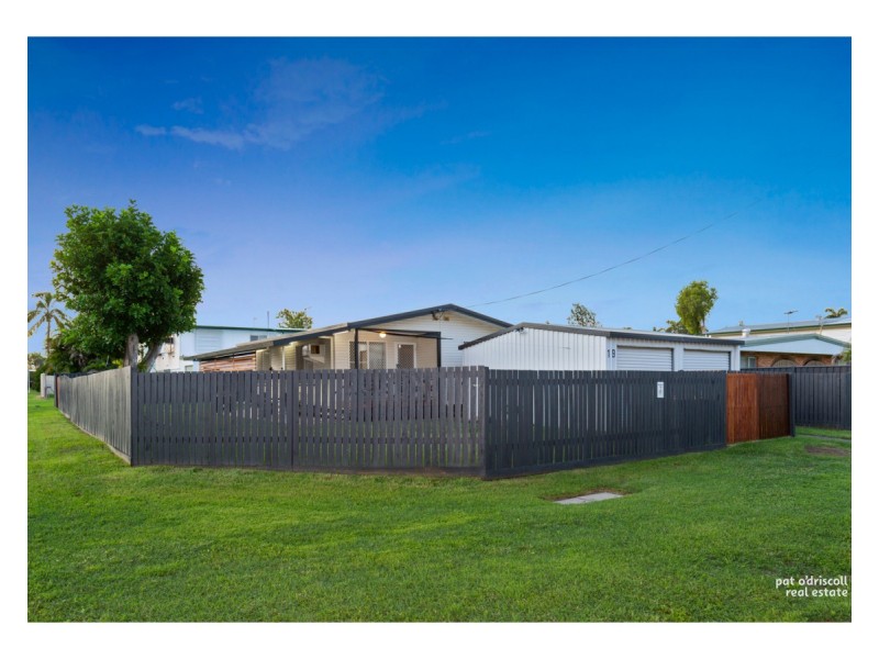 19 Hardy Avenue, Park Avenue QLD 4701