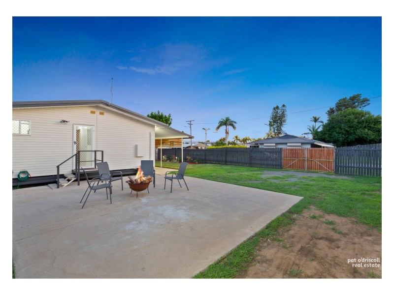 19 Hardy Avenue, Park Avenue QLD 4701