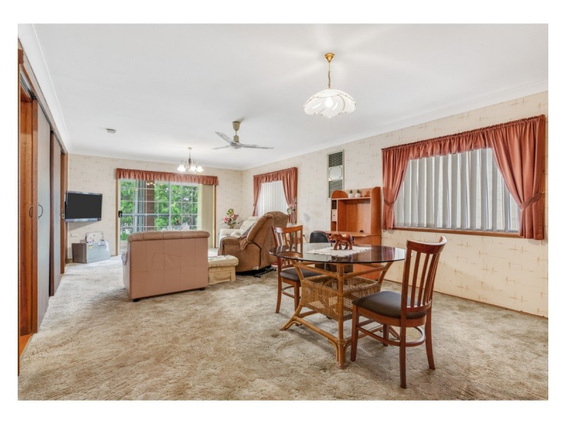 15 O’Shanesy Street, Gracemere QLD 4702