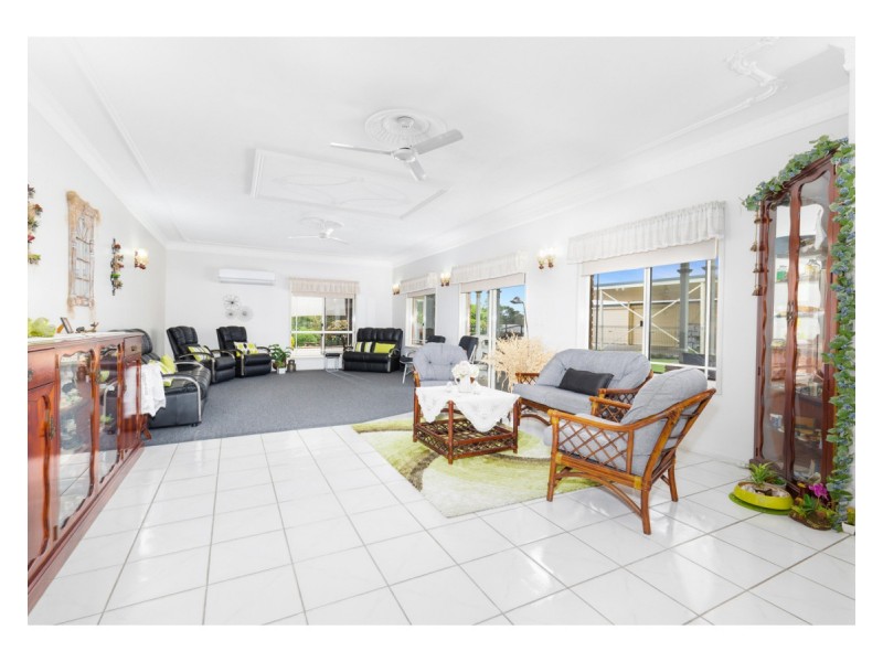 65 Angela Road, Rockyview QLD 4701