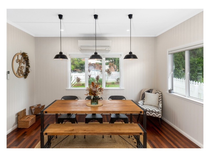 32 Ward Street, The Range QLD 4700