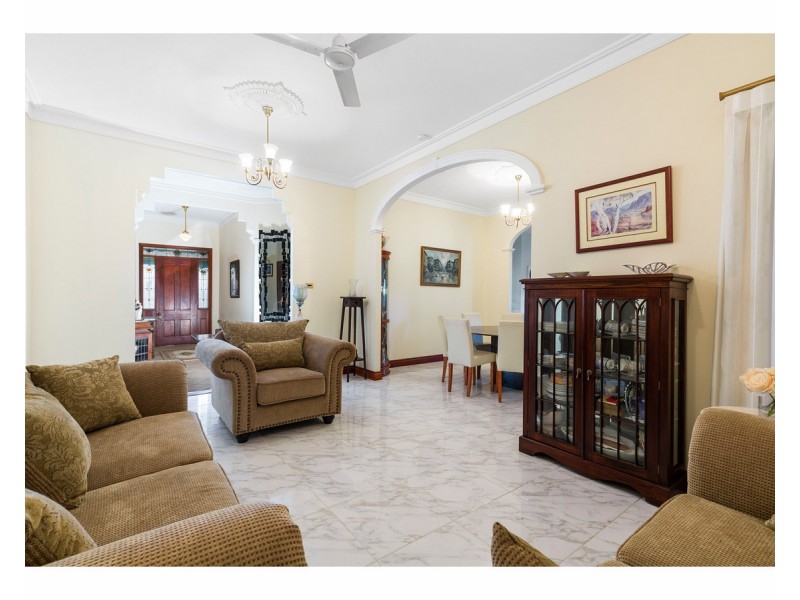 30 James Street, The Range QLD 4700