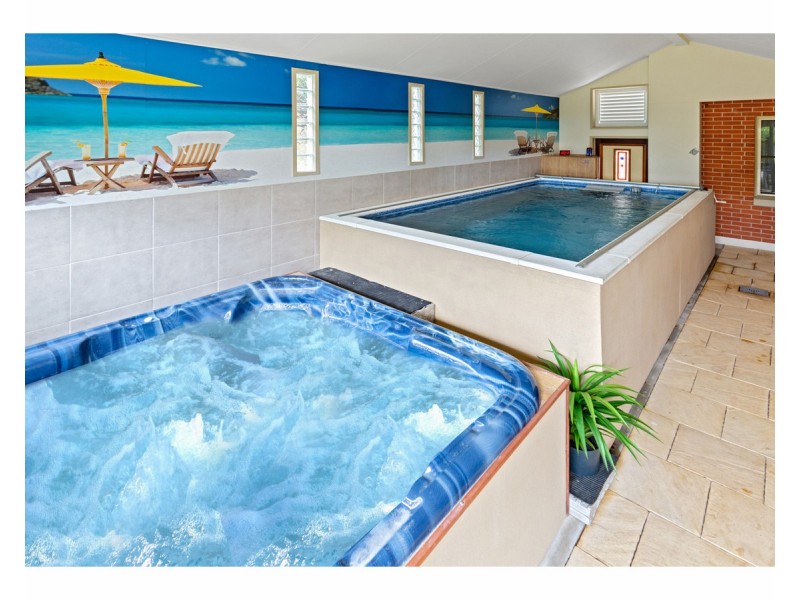 30 James Street, The Range QLD 4700