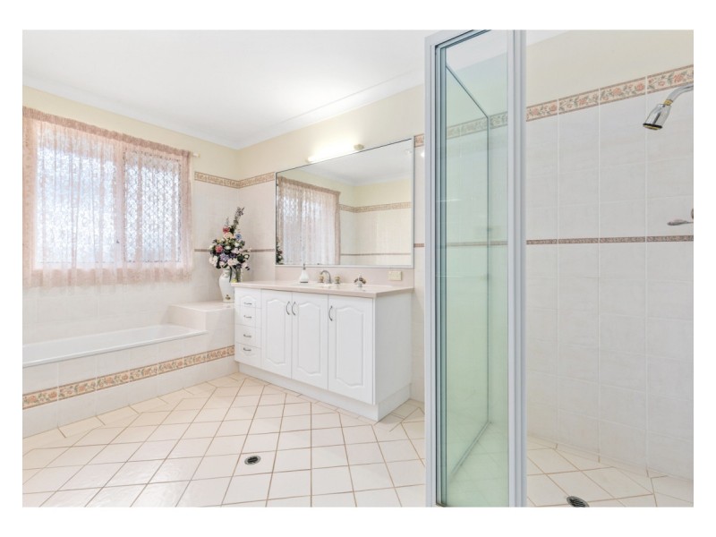 23 Dawn Close, Rockyview QLD 4701