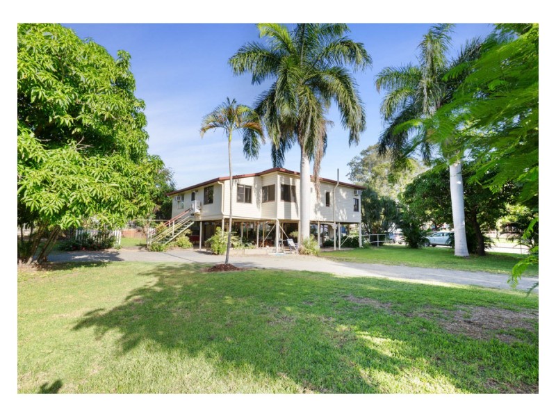 5 Bernard Street, Berserker QLD 4701