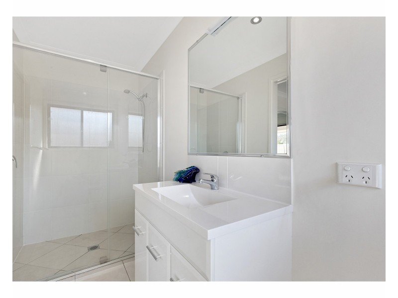 23 Florida Crescent, Parkhurst QLD 4702