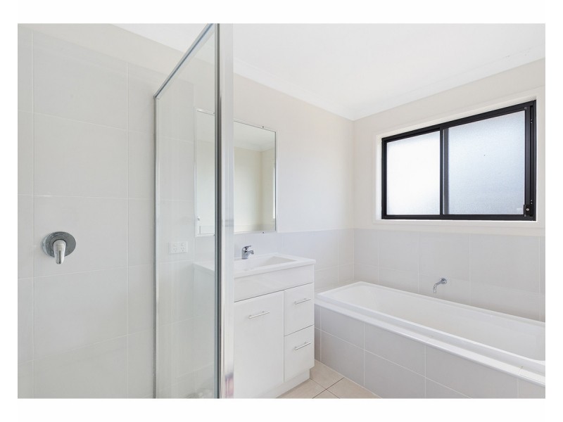 23 Florida Crescent, Parkhurst QLD 4702