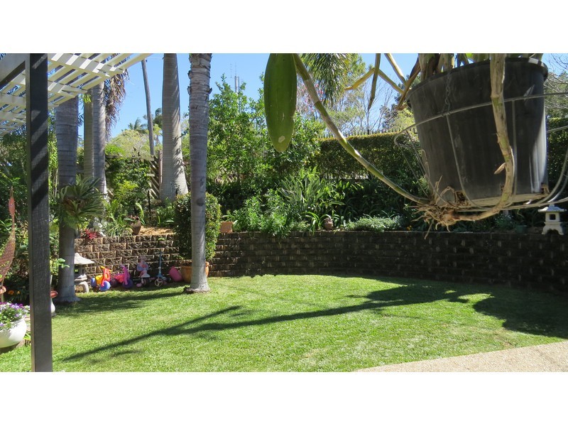 5 Bellevue Tce, The Range QLD 4700