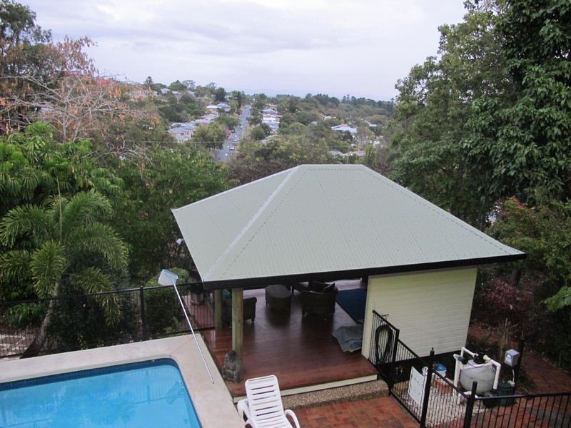 5 Bellevue Tce, The Range QLD 4700