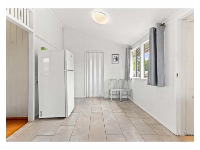 10 Lion Creek Road, Wandal QLD 4700
