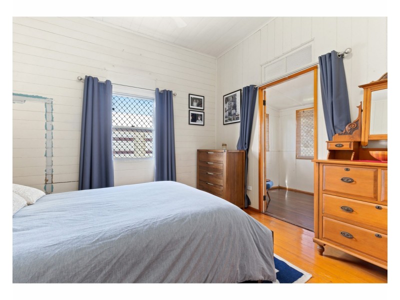 10 Lion Creek Road, Wandal QLD 4700