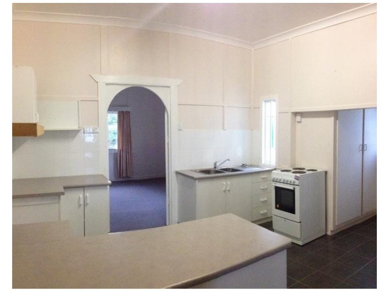 107 Sharples Street, Berserker QLD 4701