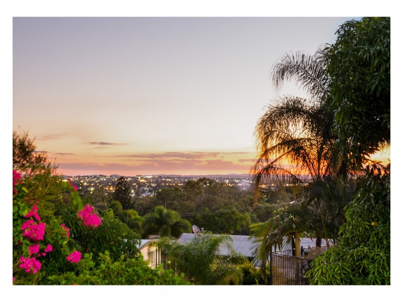 329 Philp Avenue, Frenchville QLD 4701