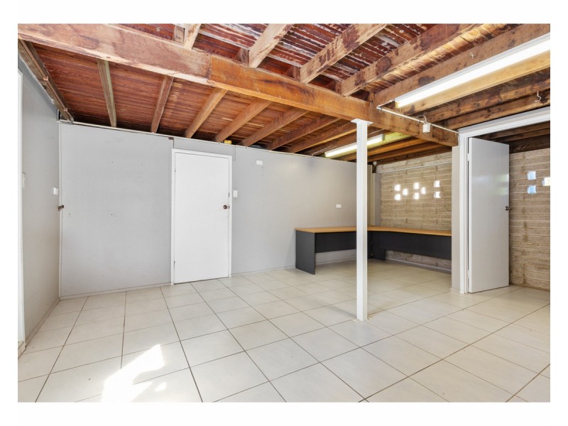 329 Philp Avenue, Frenchville QLD 4701