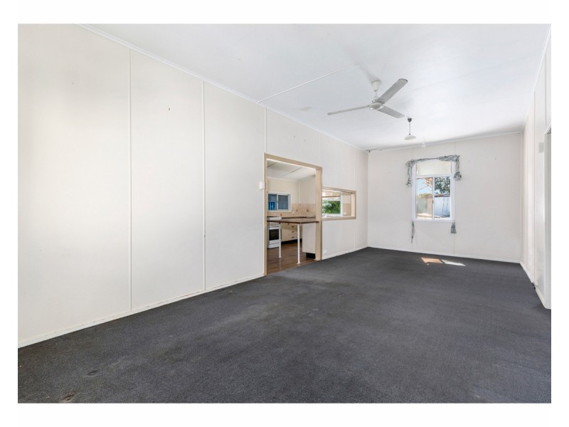 3 Alick Street, Park Avenue QLD 4701