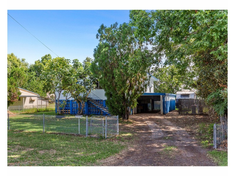 3 Alick Street, Park Avenue QLD 4701