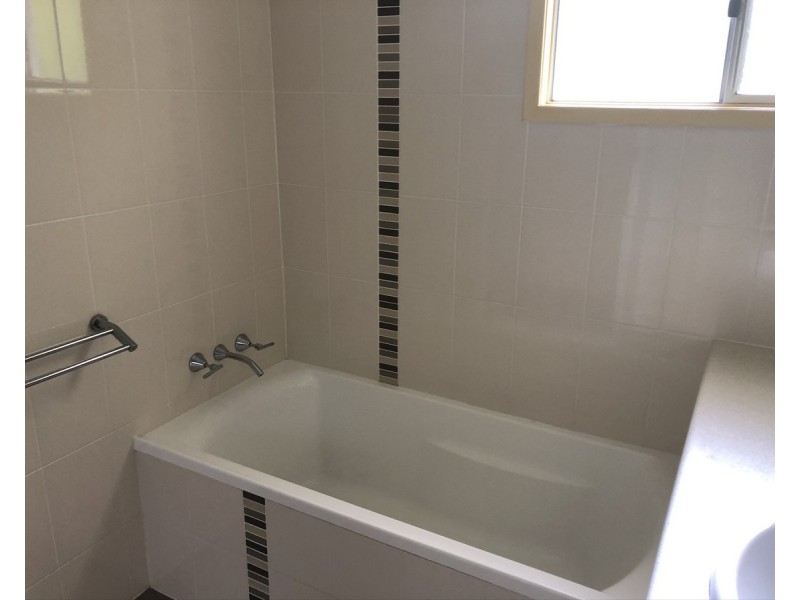 1A Phyllis Street, The Range QLD 4700