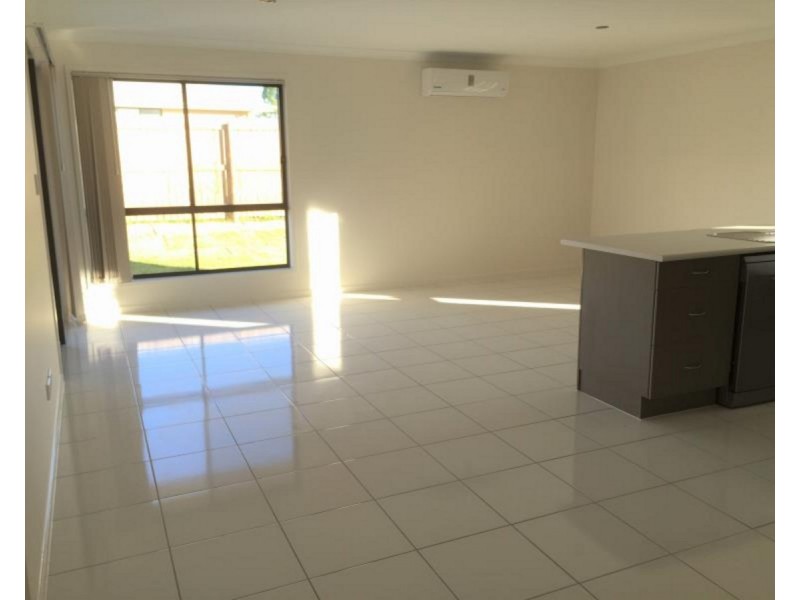 32 Vermont Drive, Parkhurst QLD 4702