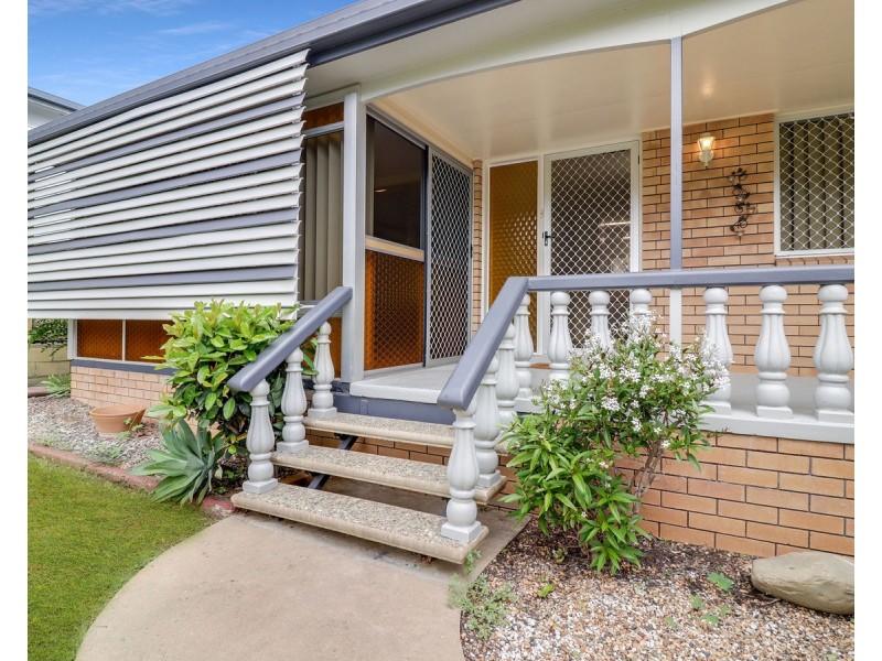 240 Flowers Avenue, Frenchville QLD 4701