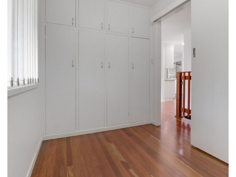 240 Flowers Avenue, Frenchville QLD 4701