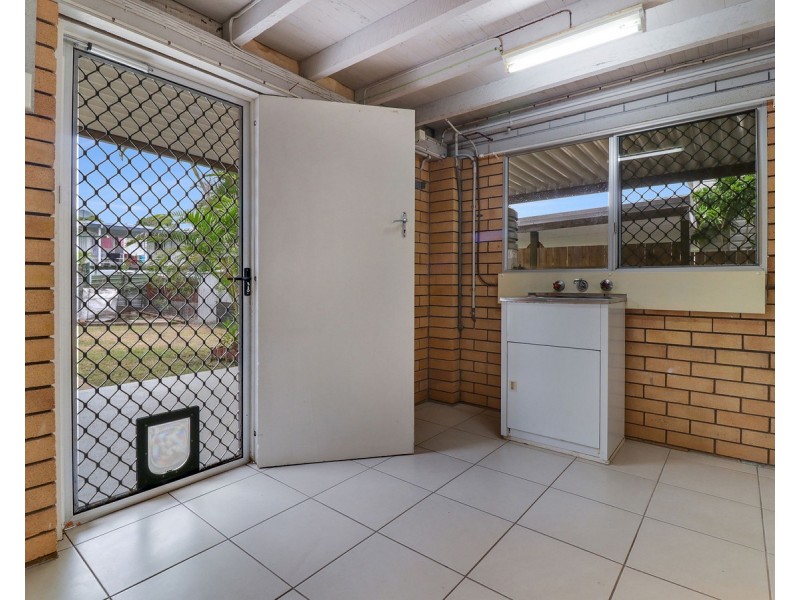 240 Flowers Avenue, Frenchville QLD 4701