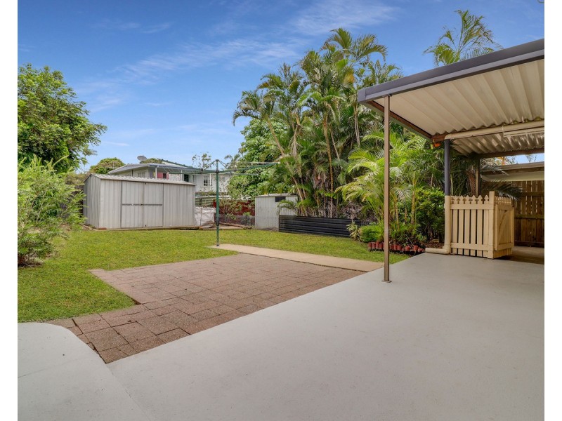 240 Flowers Avenue, Frenchville QLD 4701