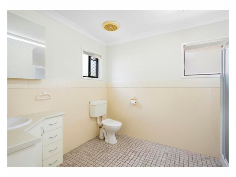 172 West Street, Allenstown QLD 4700