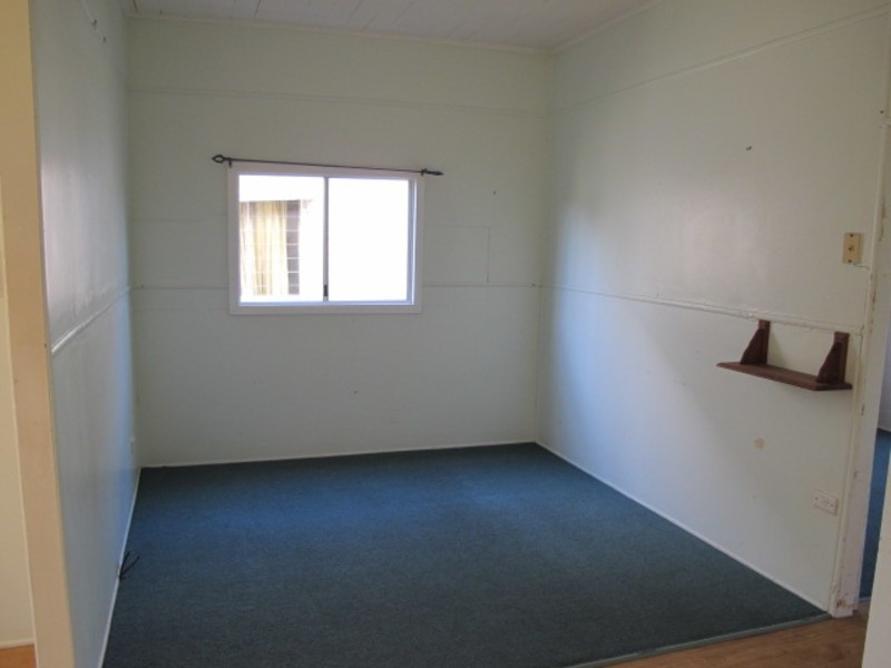 338 East Street, Depot Hill QLD 4700