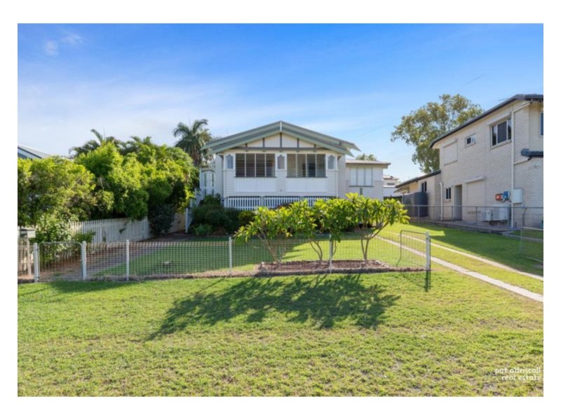 26 West Street, The Range QLD 4700