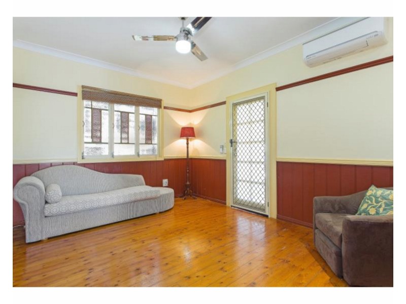 84 Agnes Street, The Range QLD 4700