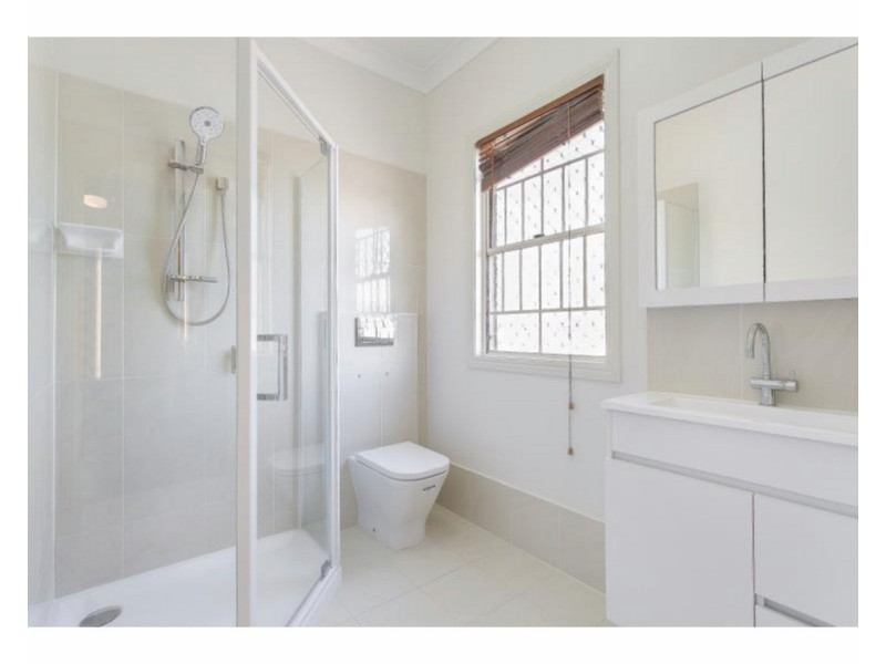 84 Agnes Street, The Range QLD 4700