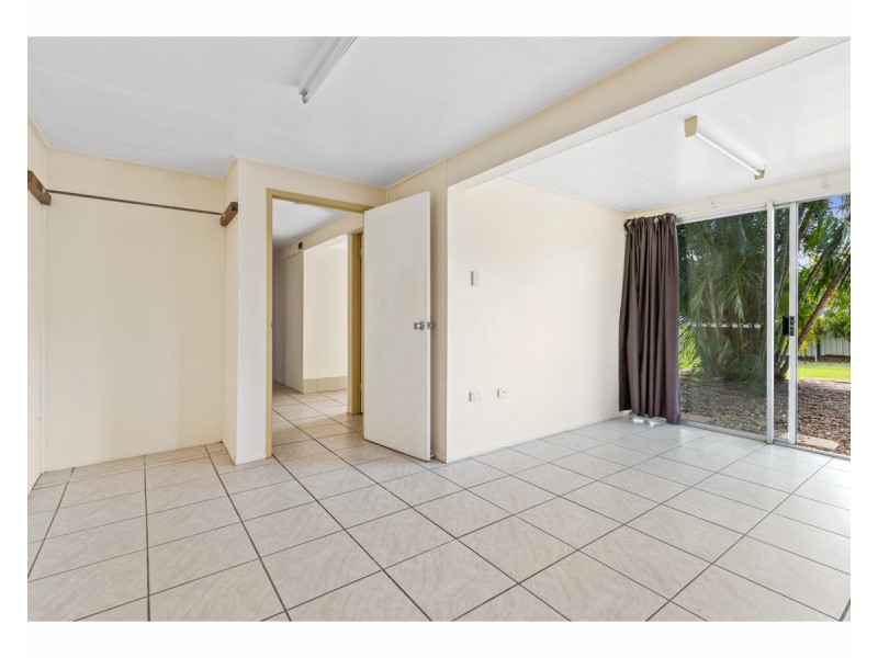 16 Peterson Street, West Rockhampton QLD 4700